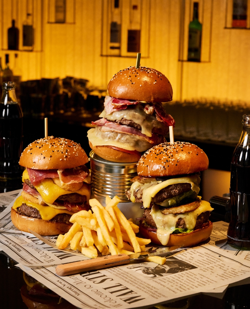 WEEKEND GOURMET BURGER CHALLENGE