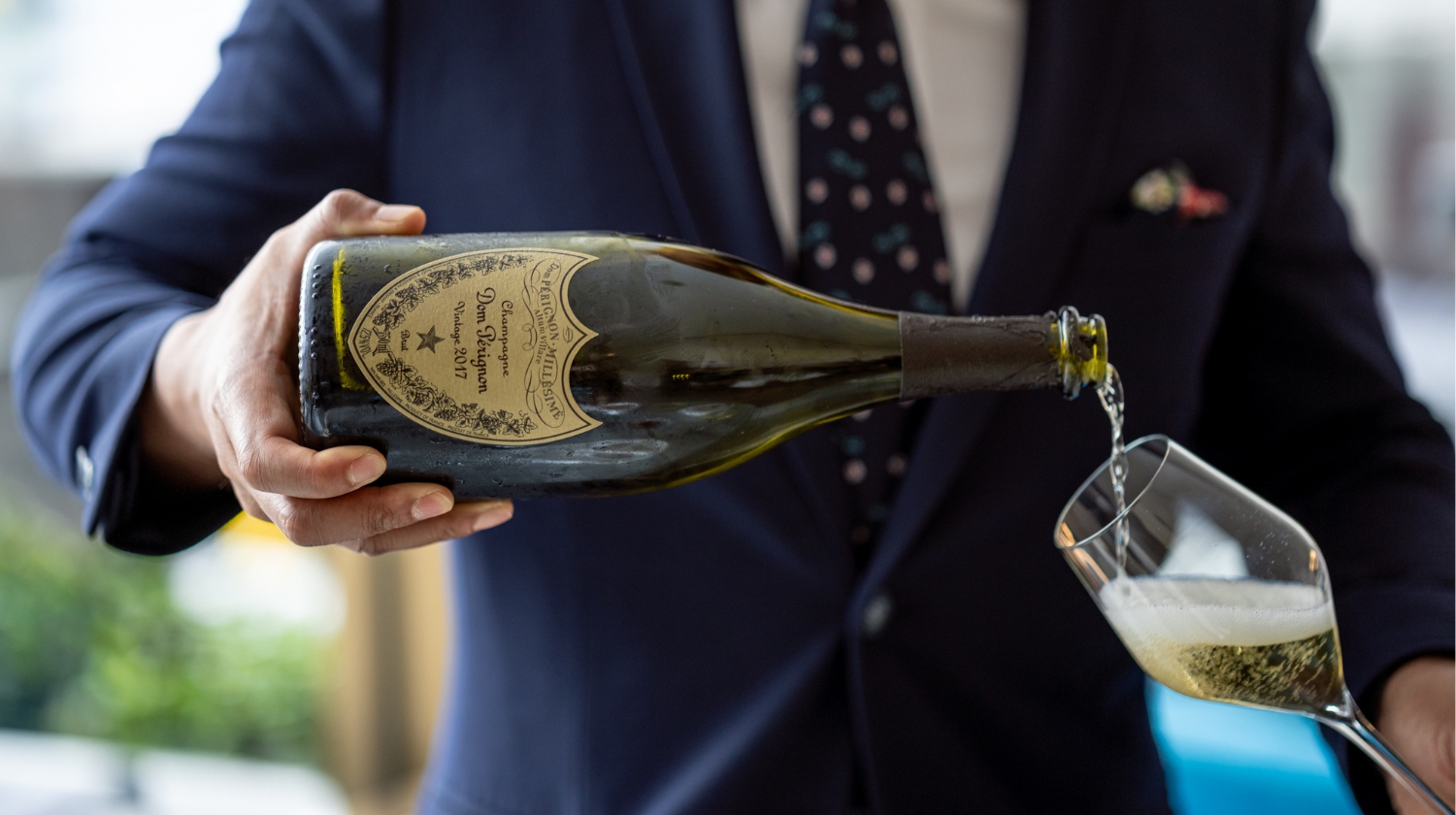 POPINJAYS DOM PERIGNON BAR